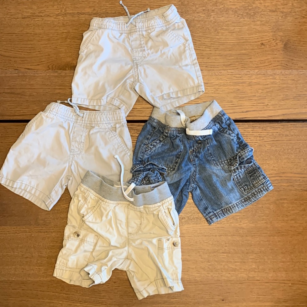 Boys 2t khaki and jean shorts lot of 4